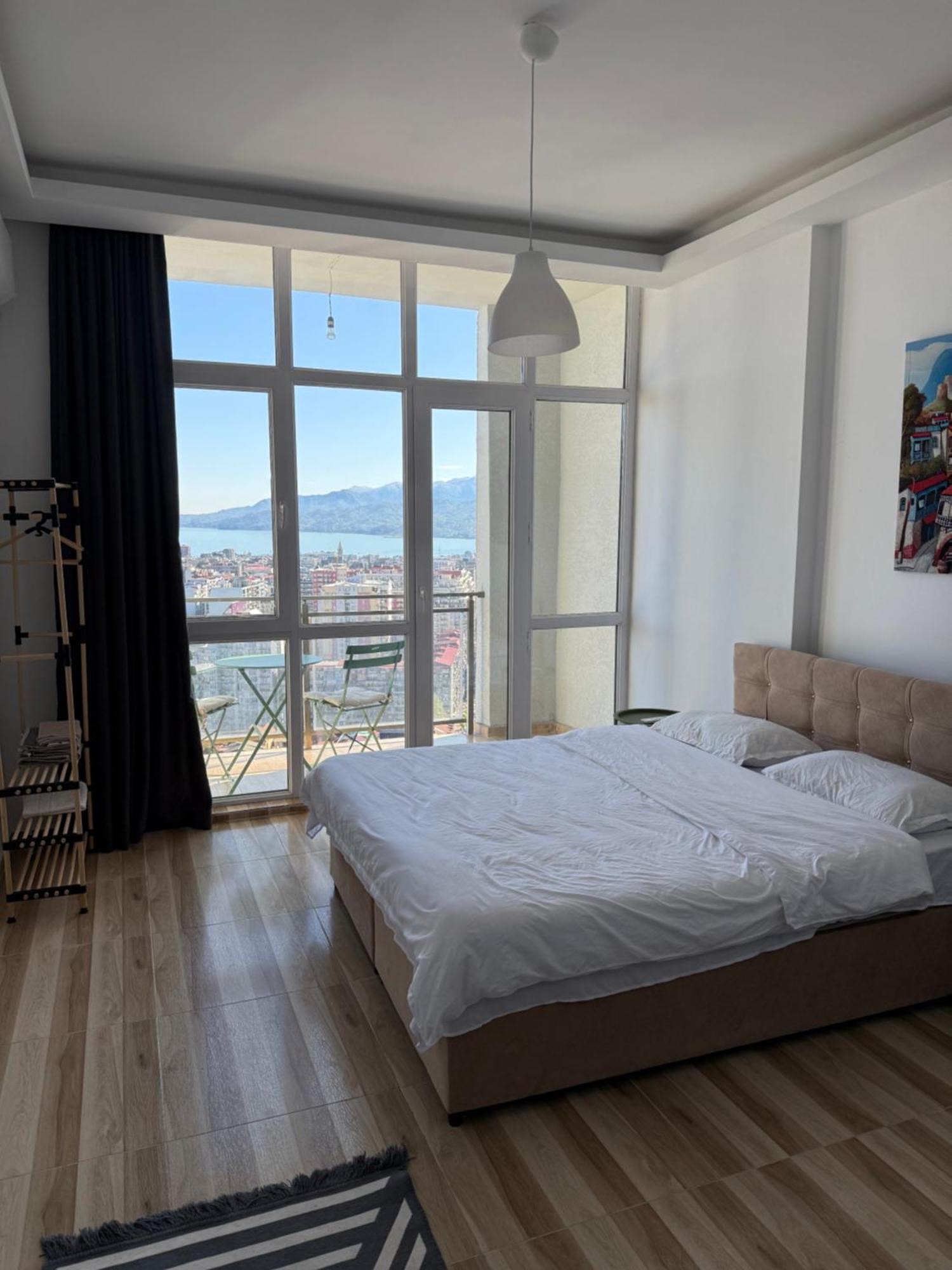 Ferienwohnung Batumi Flat With Epic Views Exterior foto