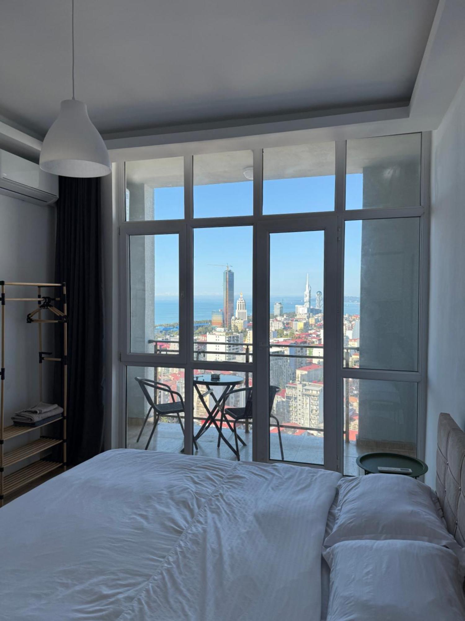 Ferienwohnung Batumi Flat With Epic Views Exterior foto
